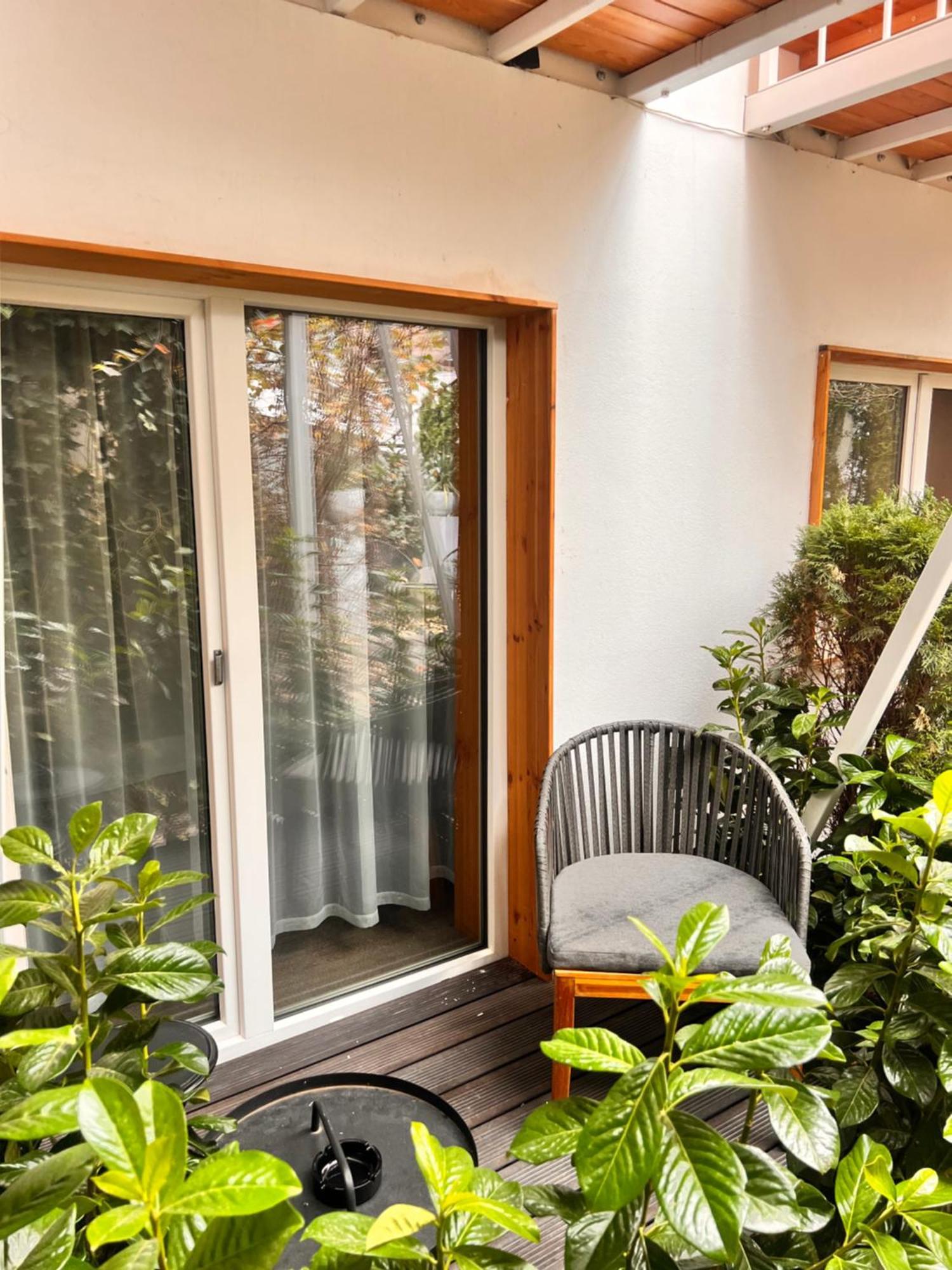 Shard Boutique Hotel-Adult Only Brasov Bagian luar foto